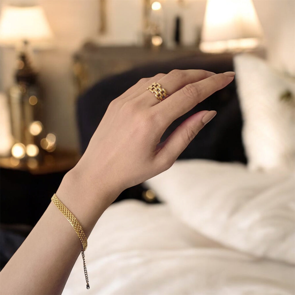 Solace Bracelet - Gold