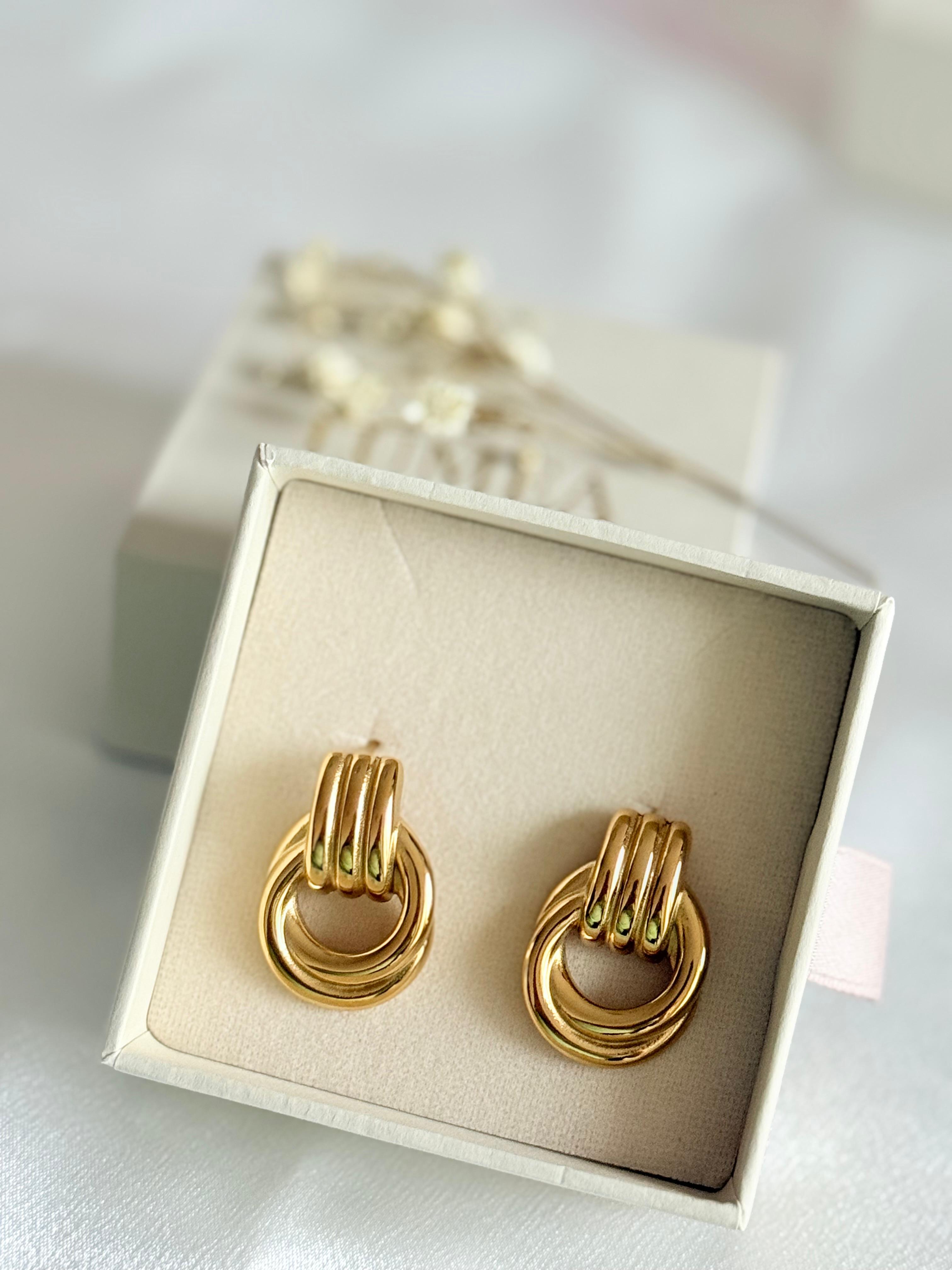 Loop Earrings - Gold